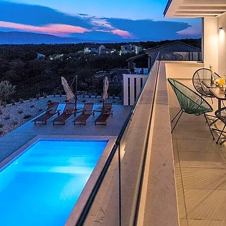 Salvia Comfortable 3* קרק